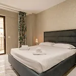 Appartamento Lux 10 - Stazione&università